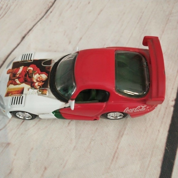 Lot of 4 Coca Cola Hot Wheels Playing Mantis Viper Charger 1970 Plymouth Cuda - Picture 5 of 16